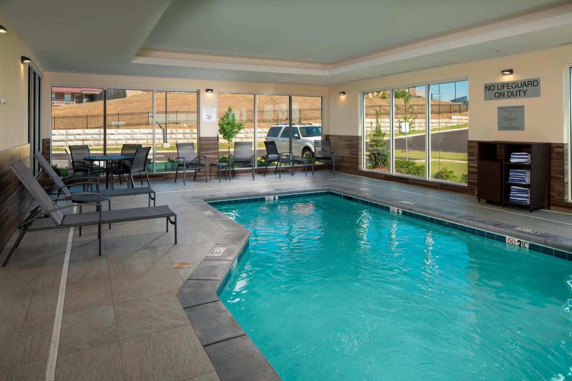 Fairfield Inn & Suites By Marriott Бейтсвилл Экстерьер фото