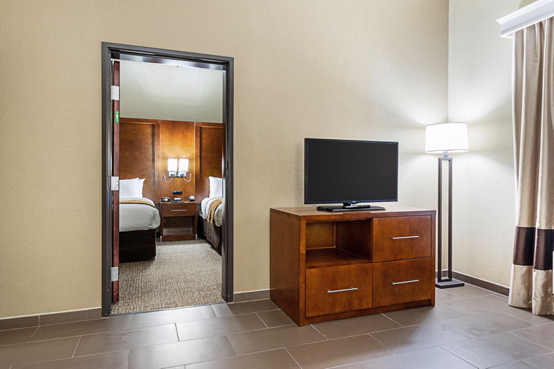 Fairfield Inn & Suites By Marriott Бейтсвилл Экстерьер фото